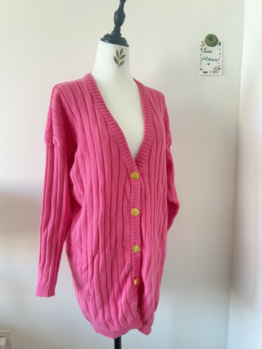 Vintage Fuchsia Hot Pink Ribbed Long Cardigan Sweater M/L Gold Buttons Preppy